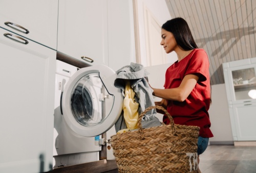 woman doing her laundry